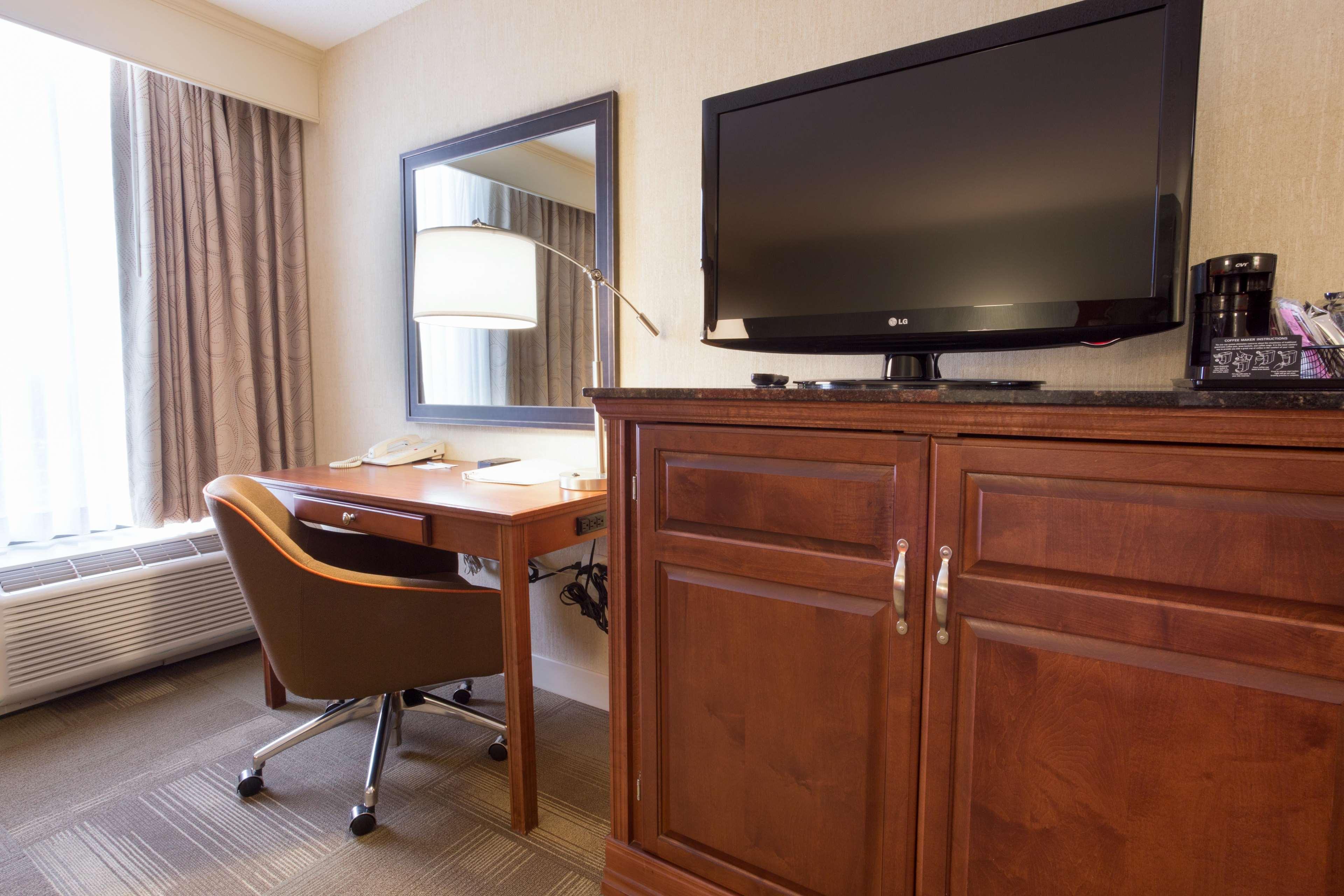 Hampton Inn St. Louis Southwest Fenton Exteriör bild