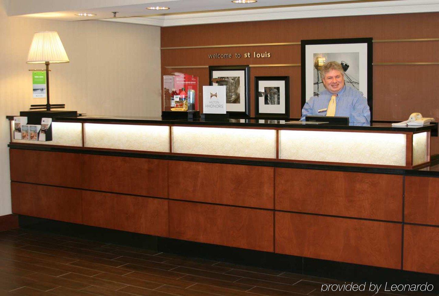 Hampton Inn St. Louis Southwest Fenton Inreriör bild